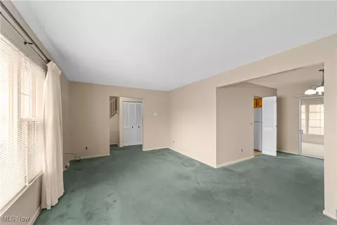 Living - 482 Windsor Dr, Elyria, OH 44035 photo 3 of 3