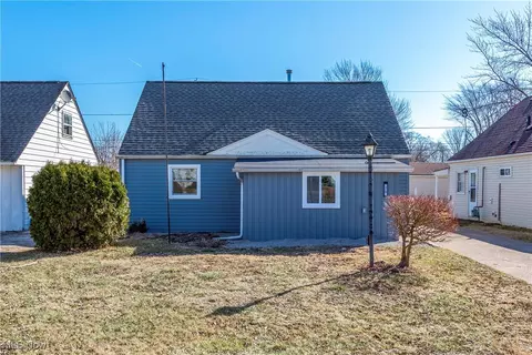 715 Euclid Ave, Lorain, OH 44052