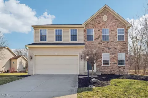 6836 Shiloh St NW, Canton, OH 44708