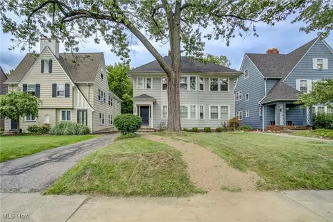 17611 Winslow Rd, Shaker Heights, OH 44120