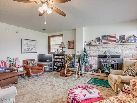 130 Fixler Rd, Wadsworth, OH 44281 photo 6