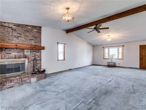 355 N River Rd, Munroe Falls, OH 44262 photo 8