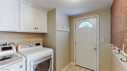 382 Gresham Dr, Fairlawn, OH 44333 photo 16