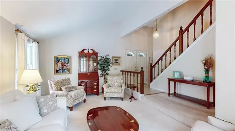 382 Gresham Dr, Fairlawn, OH 44333 photo 7