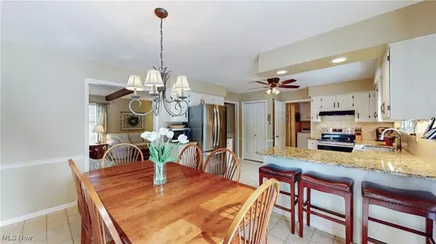382 Gresham Dr, Fairlawn, OH 44333 photo 14