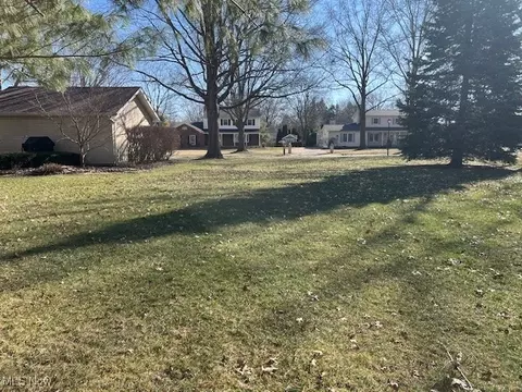 382 Gresham Dr, Fairlawn, OH 44333 photo 5