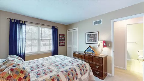 382 Gresham Dr, Fairlawn, OH 44333 photo 23