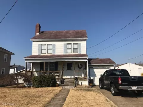 3821 Woodlawn Way, Weirton, WV 26062