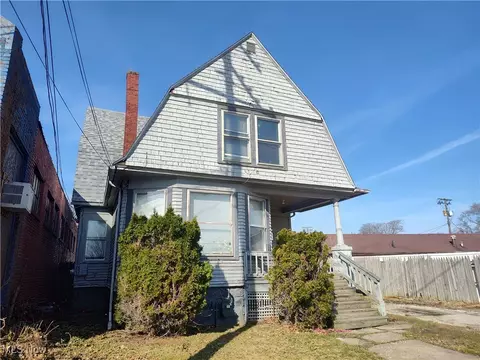 4727 Elm Ave, Ashtabula, OH 44004 photo 1