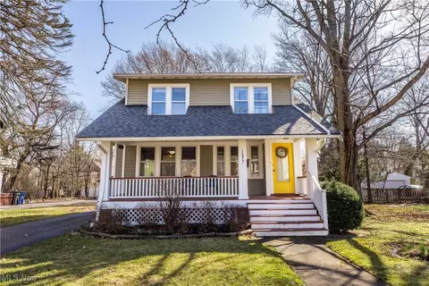 1577 Maple Rd, Cleveland Heights, OH 44121