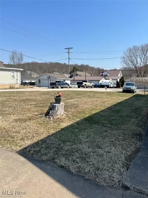 608 West St, Caldwell, OH 43724