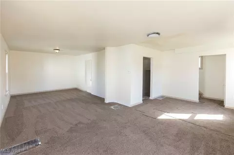 41957 N Ridge Rd, Elyria, OH 44035 photo 4