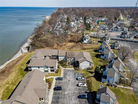 View/Area - 5237 Lake Rd W #1019, Ashtabula, OH 44004 photo 4 of 5