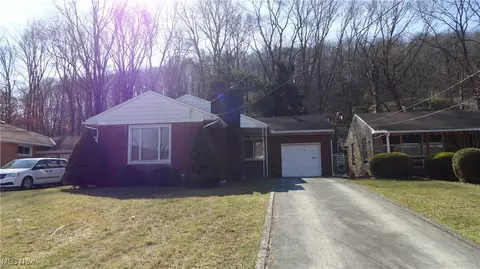 715 Jefferson, Newell, WV 26050