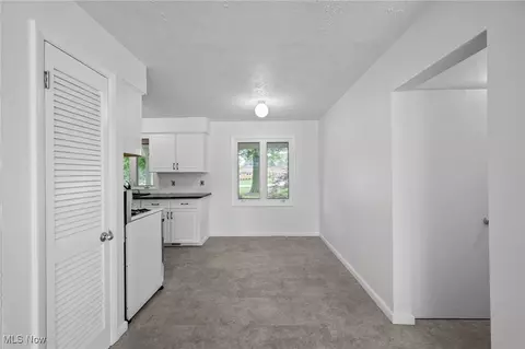 3612 Vezber Dr, Seven Hills, OH 44131 photo 11
