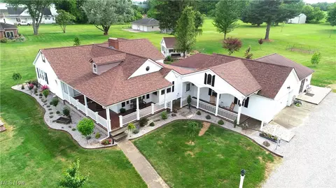 1021 Newark Rd, Mount Vernon, OH 43050