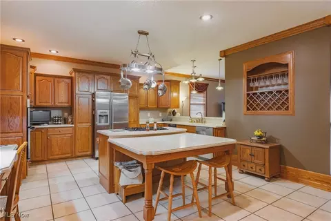 100 37th St # B, Vienna, WV 26105 photo 10
