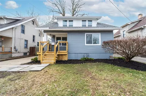 110 N Brockway Ave, Youngstown, OH 44509