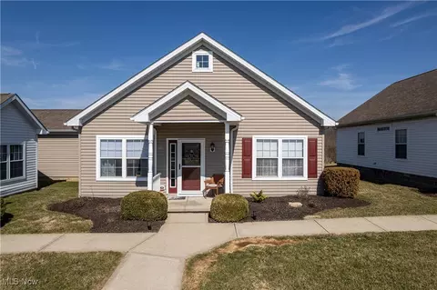 646 Southbay Dr, Wadsworth, OH 44281