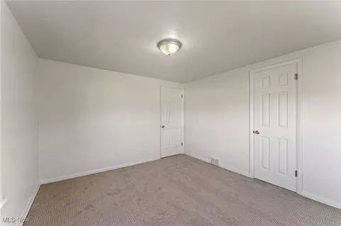 Bedroom - 496 W Harvey St, Struthers, OH 44471 photo 1 of 6