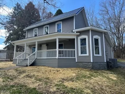 277 Zanesville Rd, Roseville, OH 43777