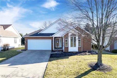 4711 Deer Creek Dr, Wooster, OH 44691