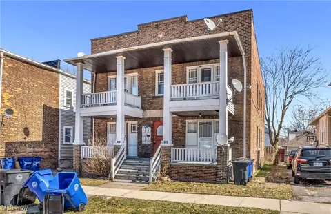 3281 W 111th St, Cleveland, OH 44111