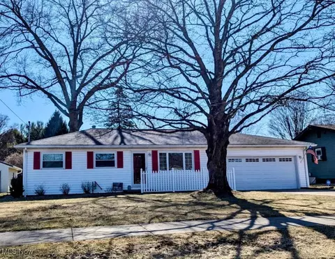 935 Scott St, Ashland, OH 44805