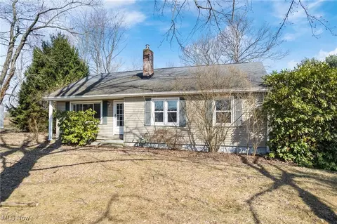 5811 Strausser St NW, North Canton, OH 44720