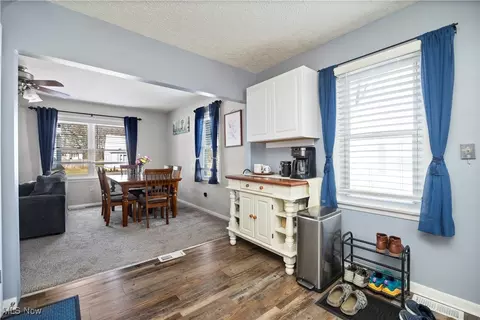 42081 Adelbert St, Elyria, OH 44035 photo 6