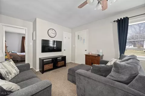 42081 Adelbert St, Elyria, OH 44035 photo 7