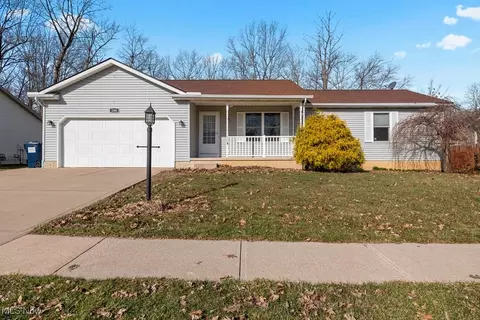 280 Horseshoe Dr, Lagrange, OH 44050