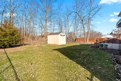 280 Horseshoe Dr, Lagrange, OH 44050 photo 34