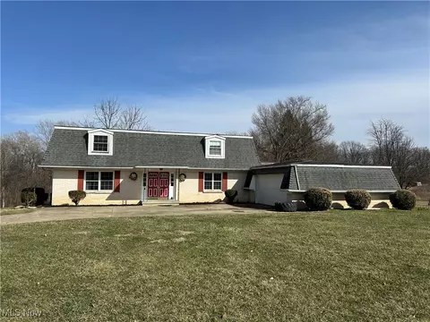 424 N Ridge Rd, Willard, OH 44890 photo 4
