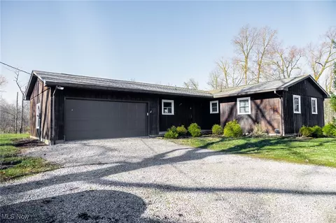 5764 Ashland Rd, Wooster, OH 44691