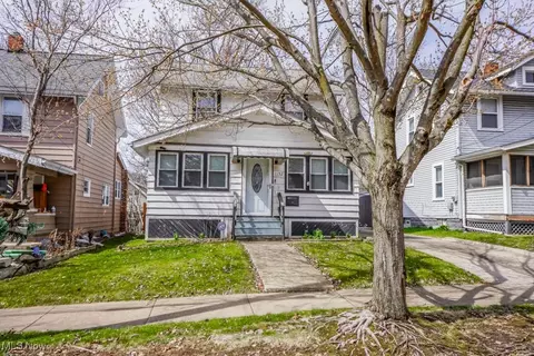 1152 Murray Ave, Akron, OH 44310