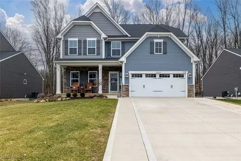 35439 Crystal Creek Ct, Grafton, OH 44044