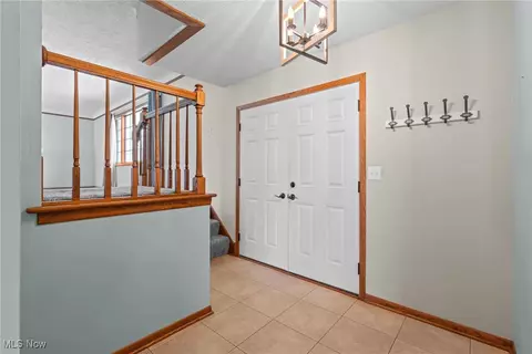 5926 Dailey Rd, New Franklin, OH 44319 photo 14