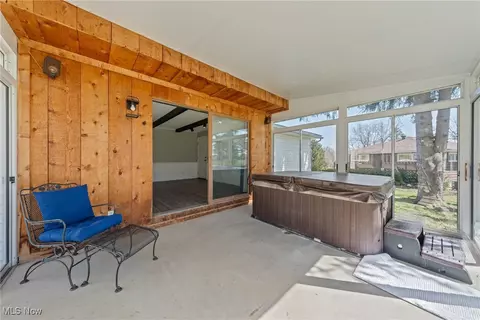 5926 Dailey Rd, New Franklin, OH 44319 photo 8