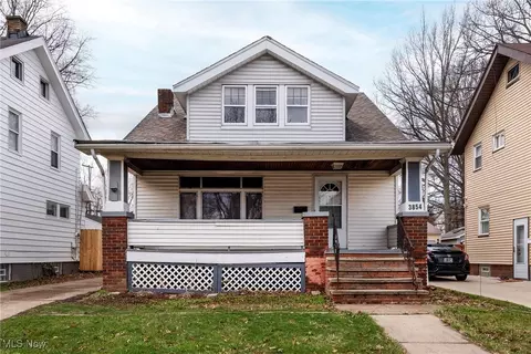 3854 W 132nd St, Cleveland, OH 44111