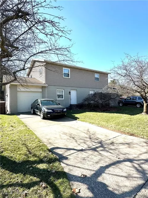 1331 Stardust Ave NW, Canton, OH 44708 photo 4
