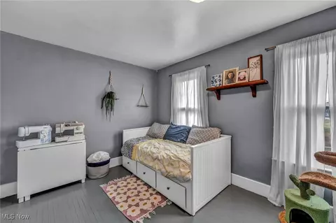 Bedroom - 408 E Monroe St, Sandusky, OH 44870 photo 6 of 6