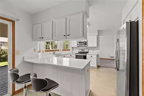 Kitchen - 4167 Chapman Dr, Kent, OH 44240 photo 3 of 4