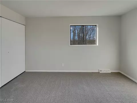 Bedroom - 5821 Sequoia Dr, Cleveland, OH 44134 photo 7 of 12