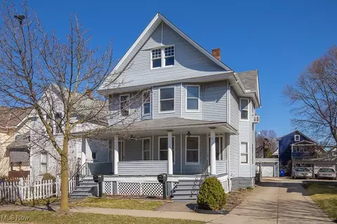 2047 W 93rd St, Cleveland, OH 44102