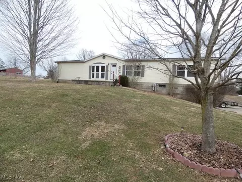 11380 Valley Dr, The Plains, OH 45780