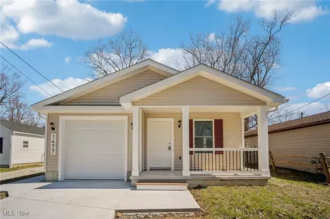 1477 Chapman Ave, Madison, OH 44057