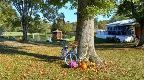57894 Flamingo Rd, Senecaville, OH 43780