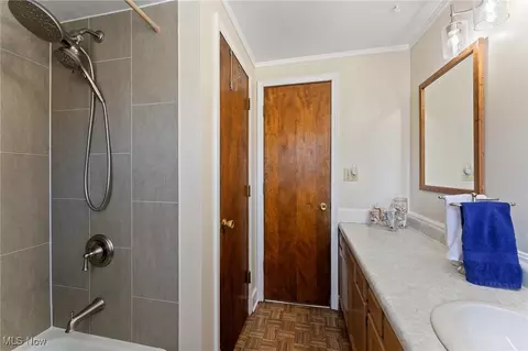 801 Golfview Ave, Boardman, OH 44512 photo 33