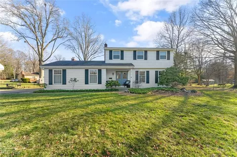 801 Golfview Ave, Boardman, OH 44512